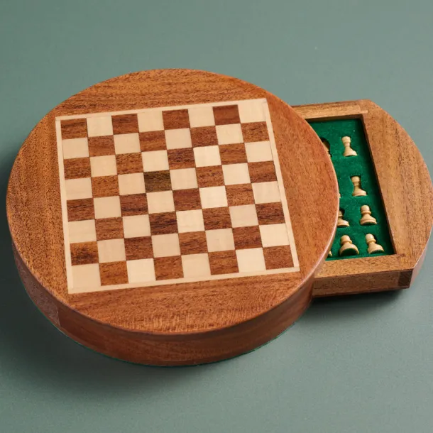 Acacia Wood Round Magnetic Chess Set