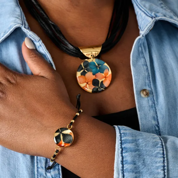 Antonella Flower Petal Bracelet