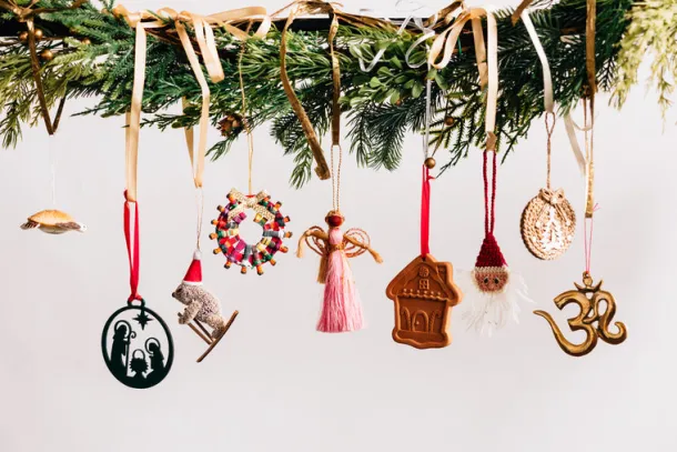Around the World Wreath Ornament