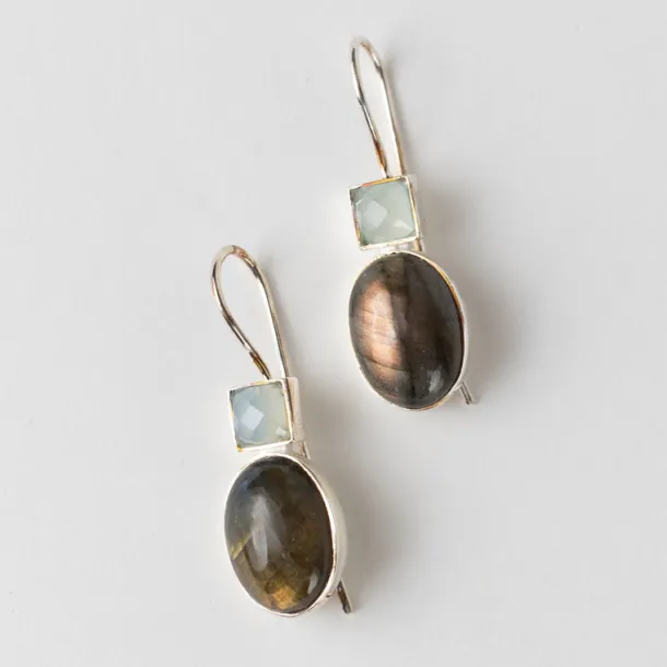 Aruvi Dangle Earrings