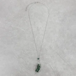 Athira Pendant Necklace