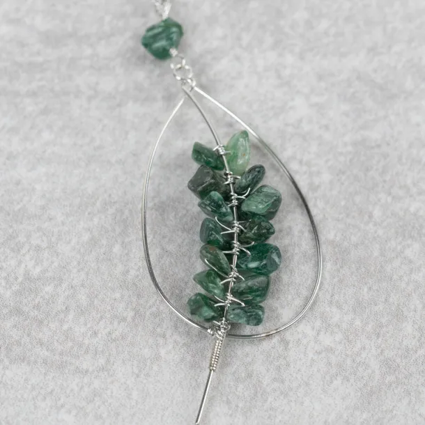 Athira Pendant Necklace