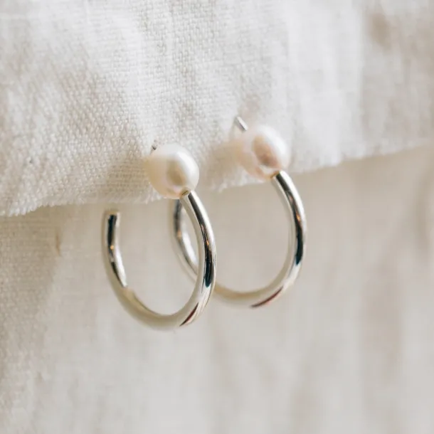 Ati Pearl Silver Hoop Earrings