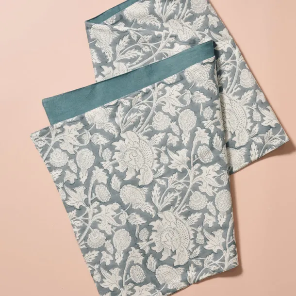 Baadal Blockprint Table Runner