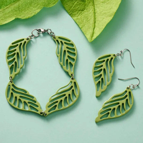 Bodhi Painted Leaves Bracelet