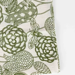 Bountiful Bee Tablecloth