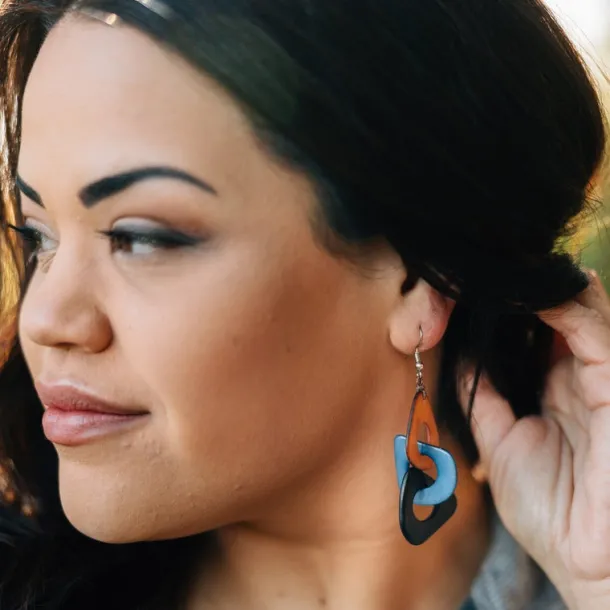 Cascada Tagua Earrings