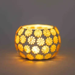 Chamakana Candleholder