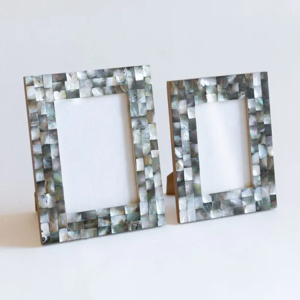 Charcoal Grid Frame