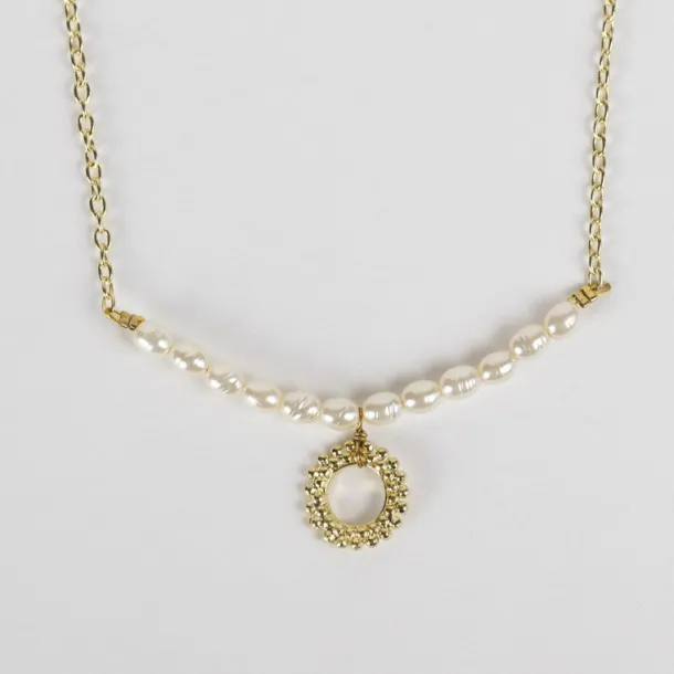 Charm & Pearl Necklace
