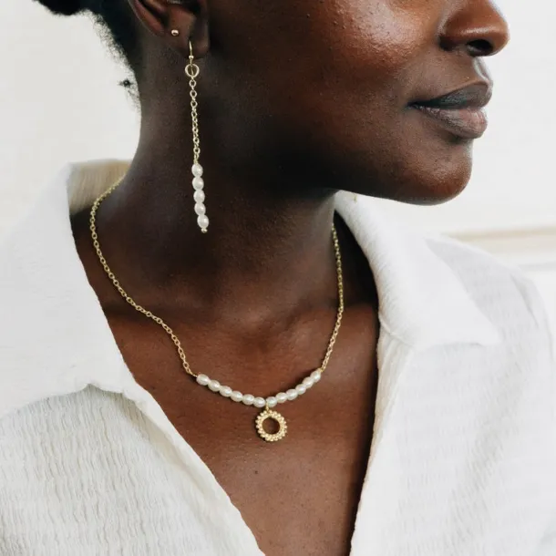 Charm & Pearl Necklace