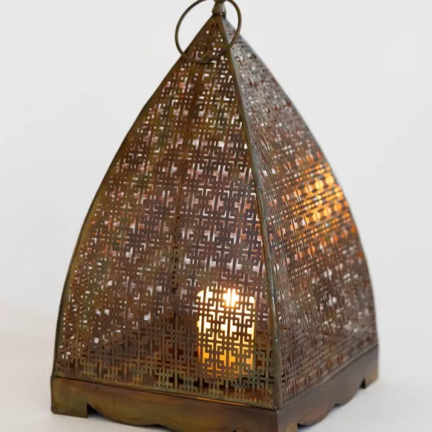 Chatushkosh Antique Copper Lantern