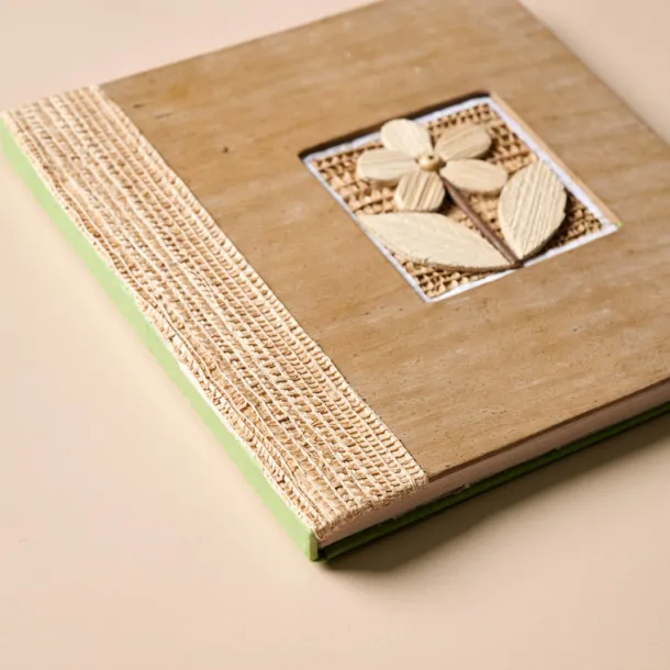 Daisy Dreams Journal