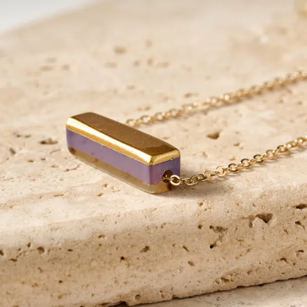 Diep Pendant Necklace