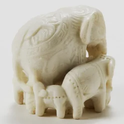 Elephant Family Statue