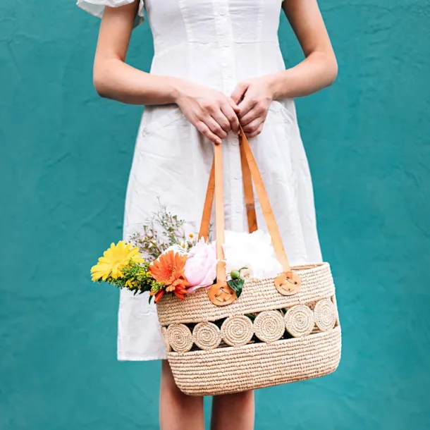 Essential Companion Tote