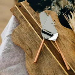 Field Mouse Cheese Knife