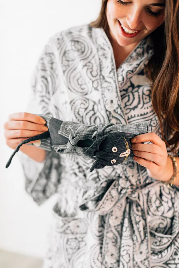 Flax Cat Eye Pillow