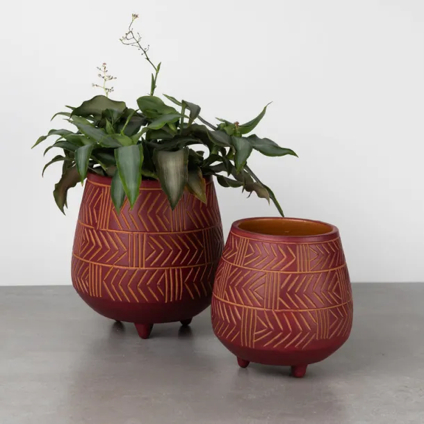Hattaya Red Terracotta Planter with Feet