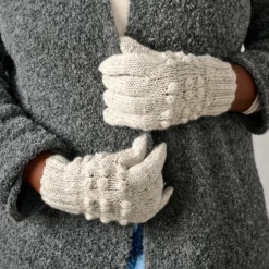 Ivory Knobby Wool Gloves