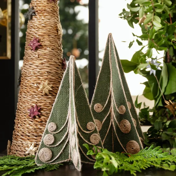 Jolly Jute Tree - 10"