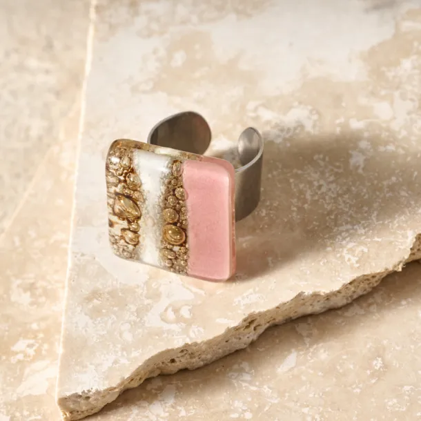 Julieta Glass Statement Ring