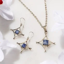 Kikin Sodalite Necklace
