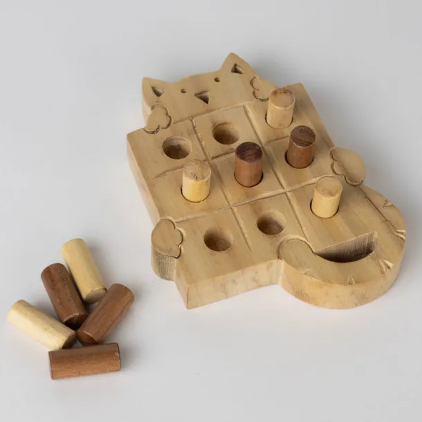 Kitty Tic Tac Toe To Go