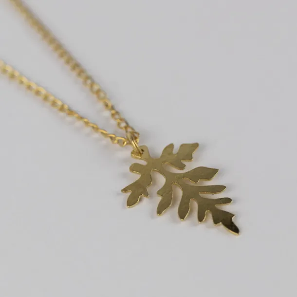 Leaf Charm Pendant Necklace