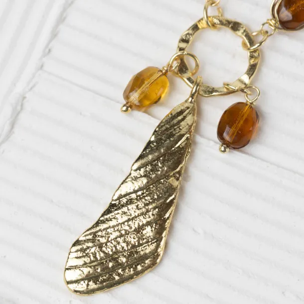 Mila Pendant Necklace