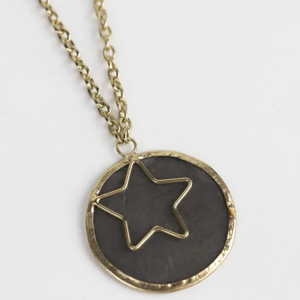North Star Capiz Necklace