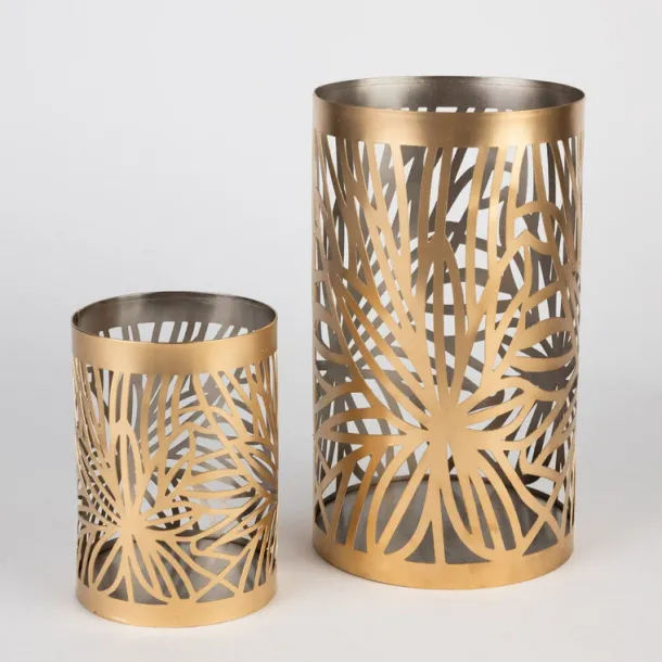 Palm Leaf Pillar Candleholder