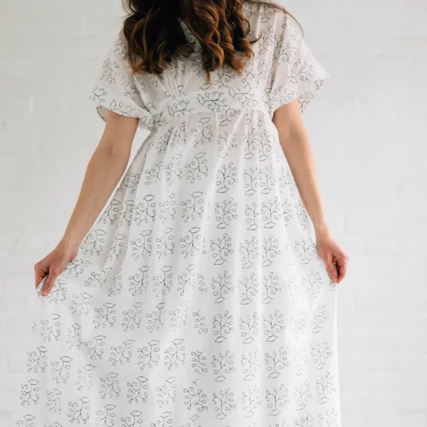 Pata Blockprint White Cotton Kaftan