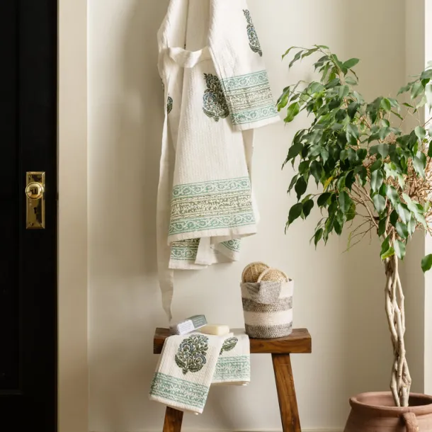 Pera Cotton Blockprint Hand Towel Set