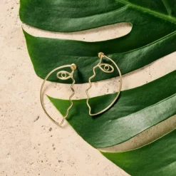 Pikaso Profile Wire Post Earrings
