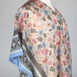 Preena Floral Topper