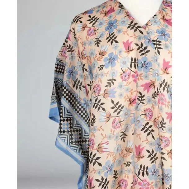 Preena Floral Topper