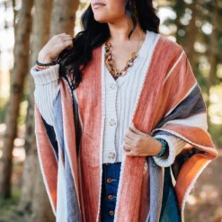 Sari Links Necklace