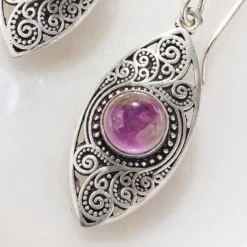 Saroop Amethyst Earrings