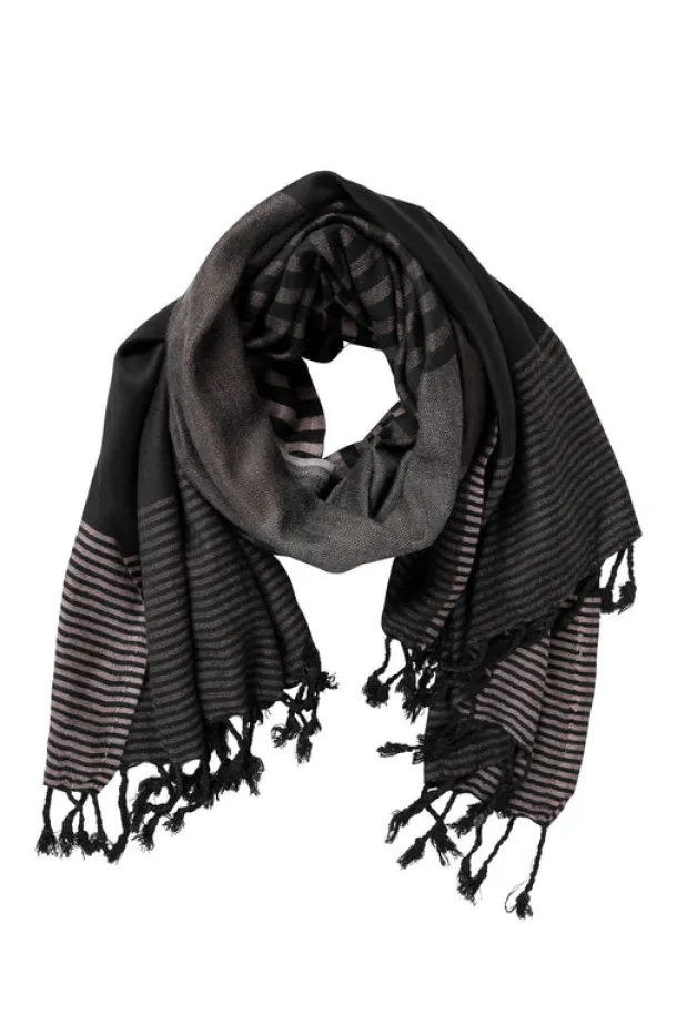 Saturn Rising Shawl