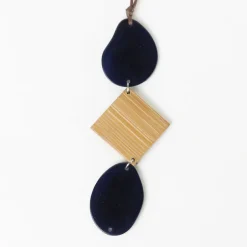 Sierra Tagua Pendant Necklace