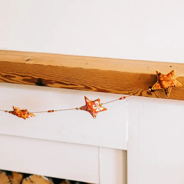 Snowy Star Garland