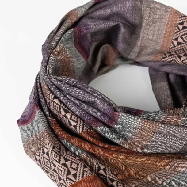 Spiced Plum Scarf