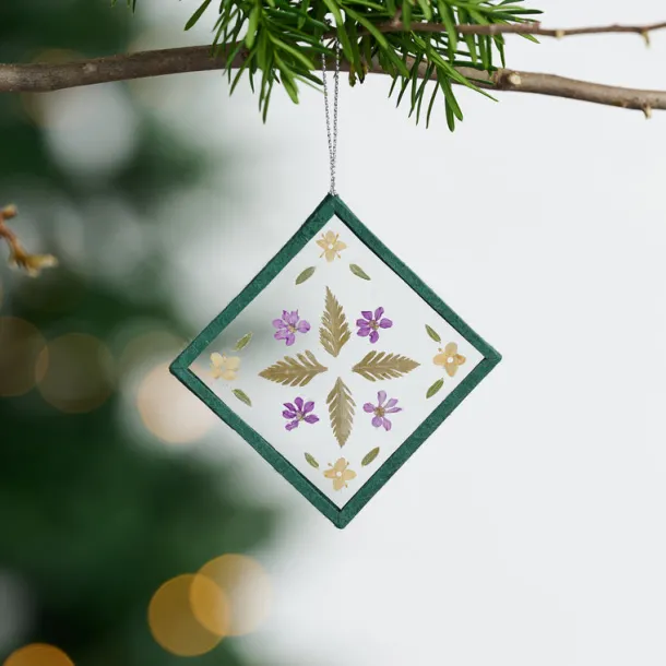 Sweet Blessings Pressed Flowers Ornament