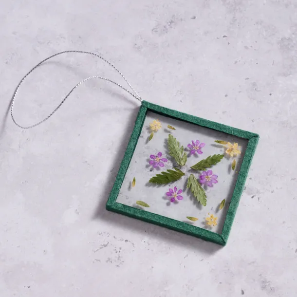 Sweet Blessings Pressed Flowers Ornament