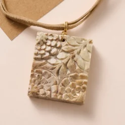 Tarasa Gorara Stone Pendant Necklace