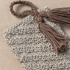 Tasseled Cotton Finger Mitt