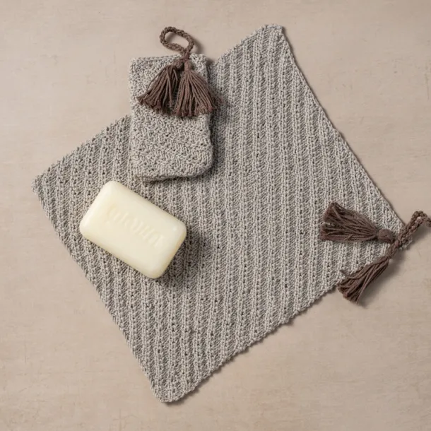 Tasseled Cotton Finger Mitt