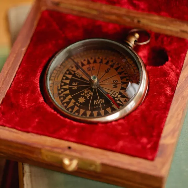 True North Compass