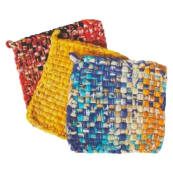 Village Sari Hot Mats